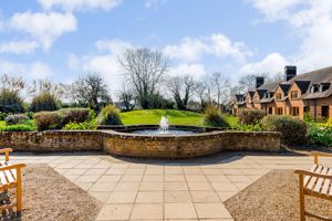 Estate Grounds- click for photo gallery